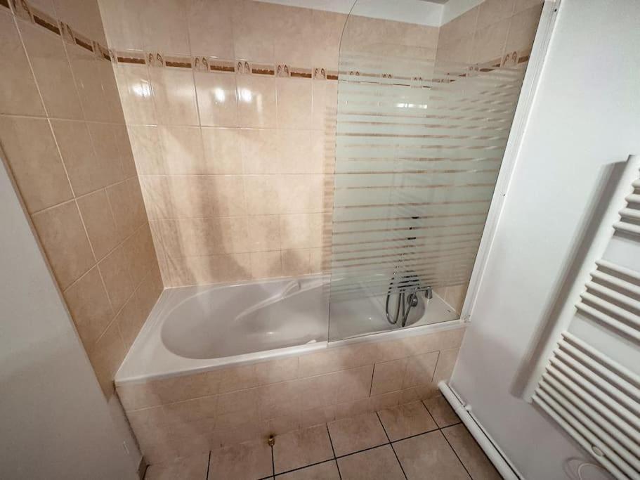 Studio Cosy Proche De Disney มานี-เลอ-องเกรอ ภายนอก รูปภาพ